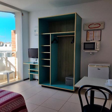 Apartments Lloret Sun 滨海略雷特 外观 照片