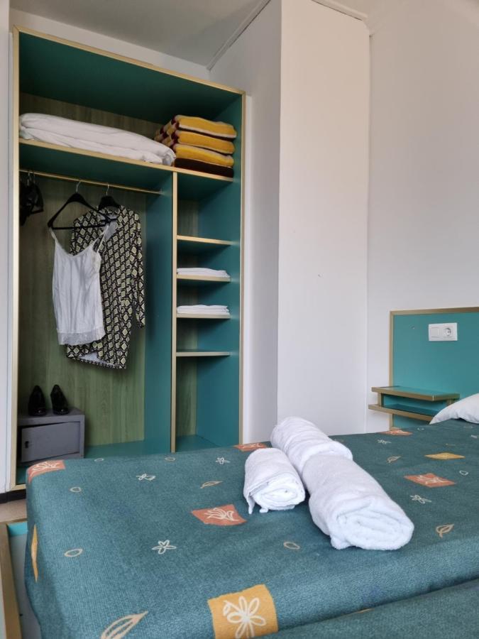 Apartments Lloret Sun 滨海略雷特 外观 照片